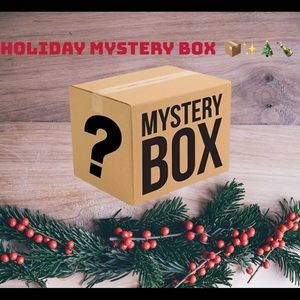 CHRISTMAS MYSTERY BOX